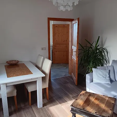 Saalfeld - Sommerfrische Burkersdorf アパート